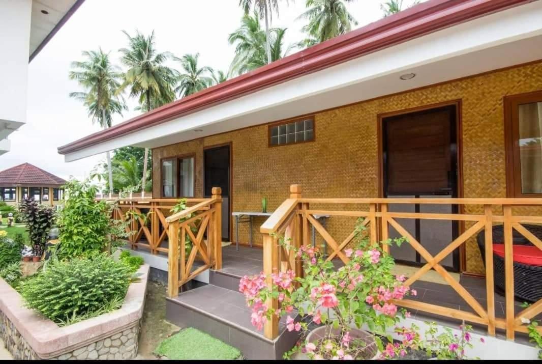 Foxy'S Beach Resort San Vicente  Extérieur photo