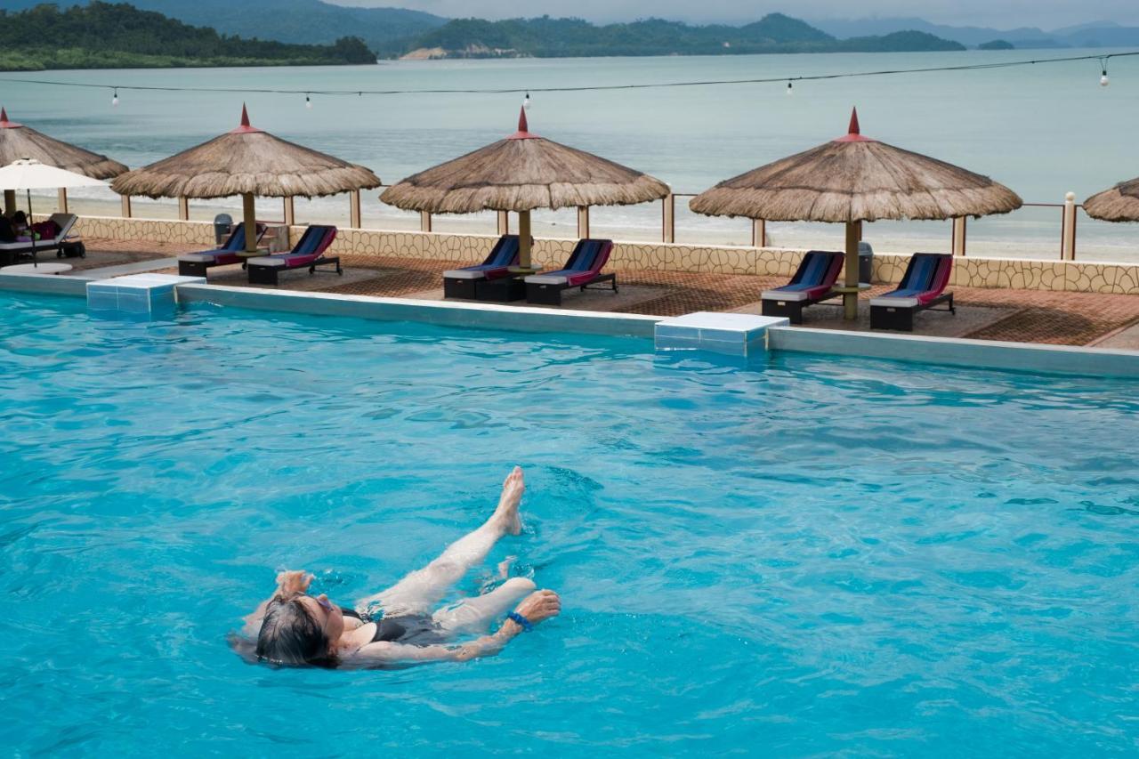 Foxy'S Beach Resort San Vicente  Extérieur photo