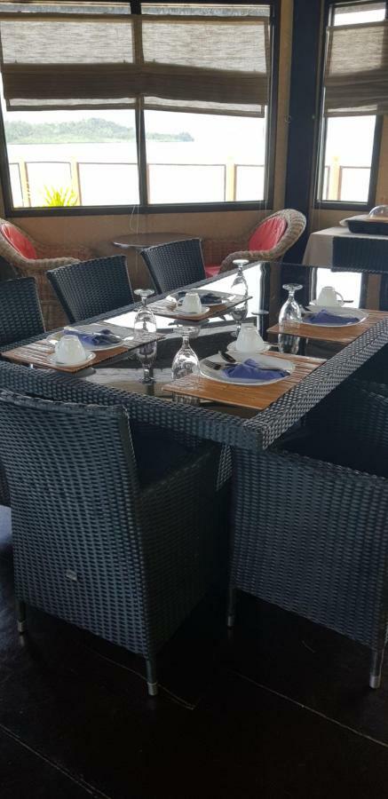 Foxy'S Beach Resort San Vicente  Extérieur photo